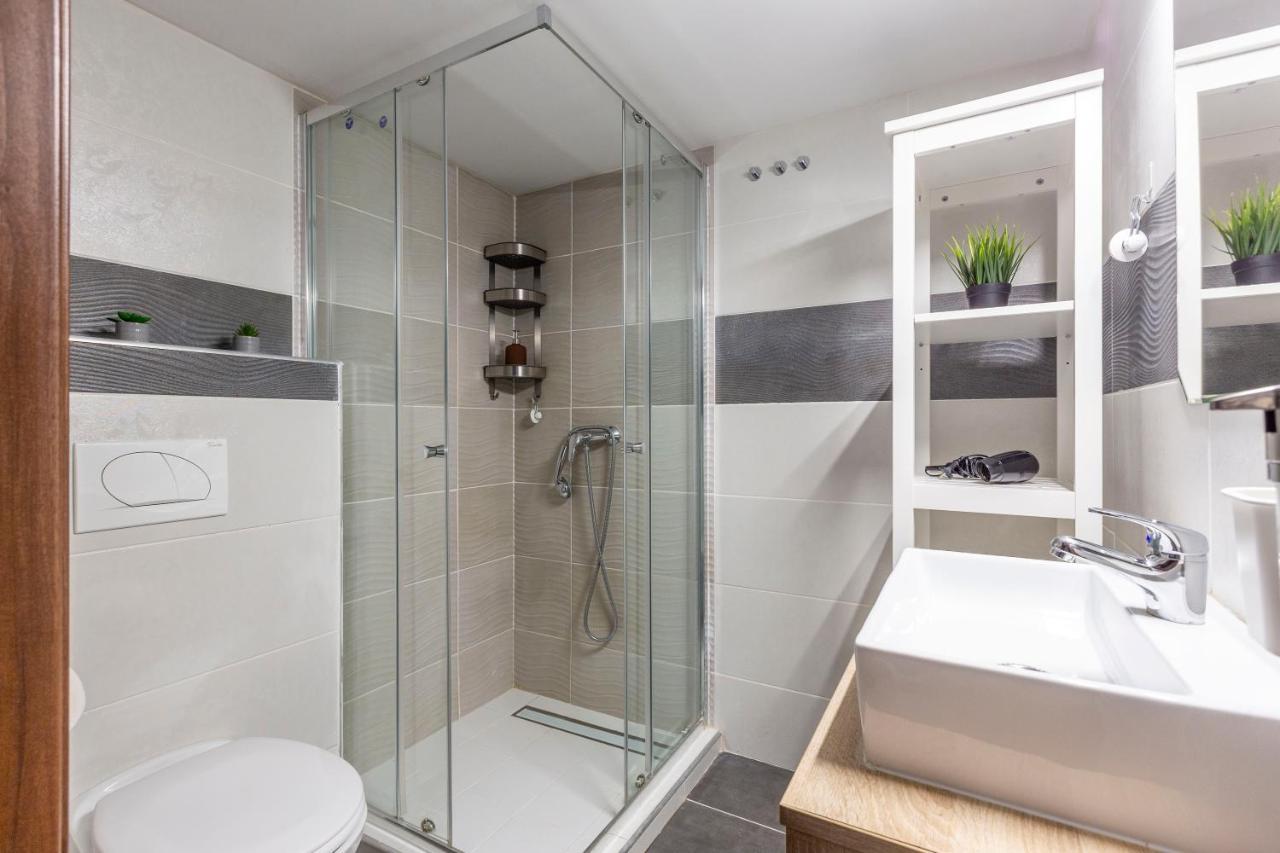 Deluxe Akacfa Apartments In The Heart Of Budapesta Exterior foto